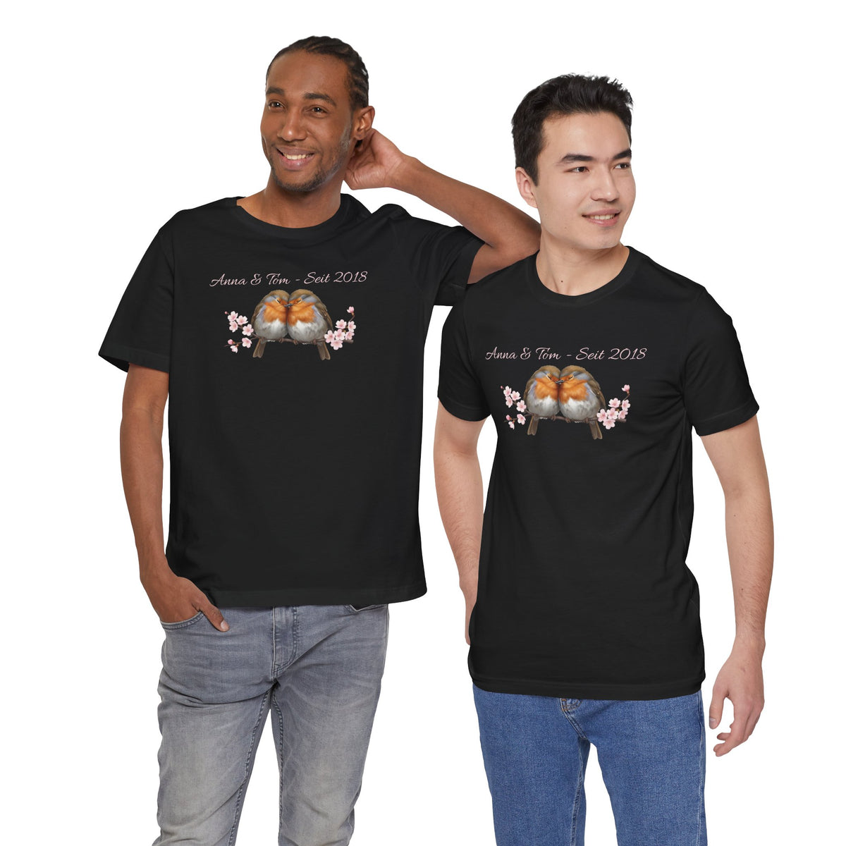 Personalisiertes Rotkehlchen und Kirschblüten T-Shirt mit Wunschnamen – Vogel-Motiv für Paare & Beste Freunde
