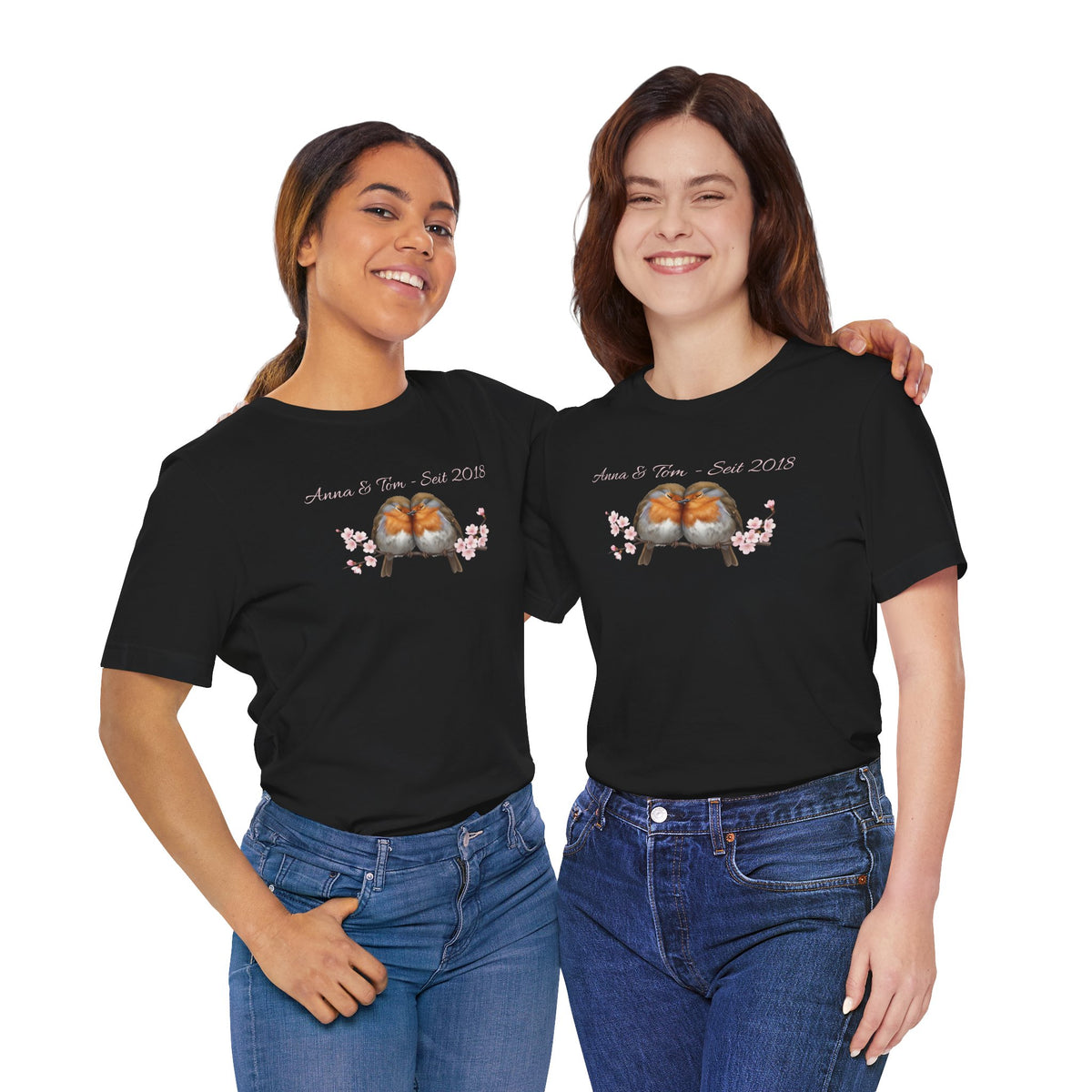 Personalisiertes Rotkehlchen und Kirschblüten T-Shirt mit Wunschnamen – Vogel-Motiv für Paare & Beste Freunde – bird lover gift, Vogel