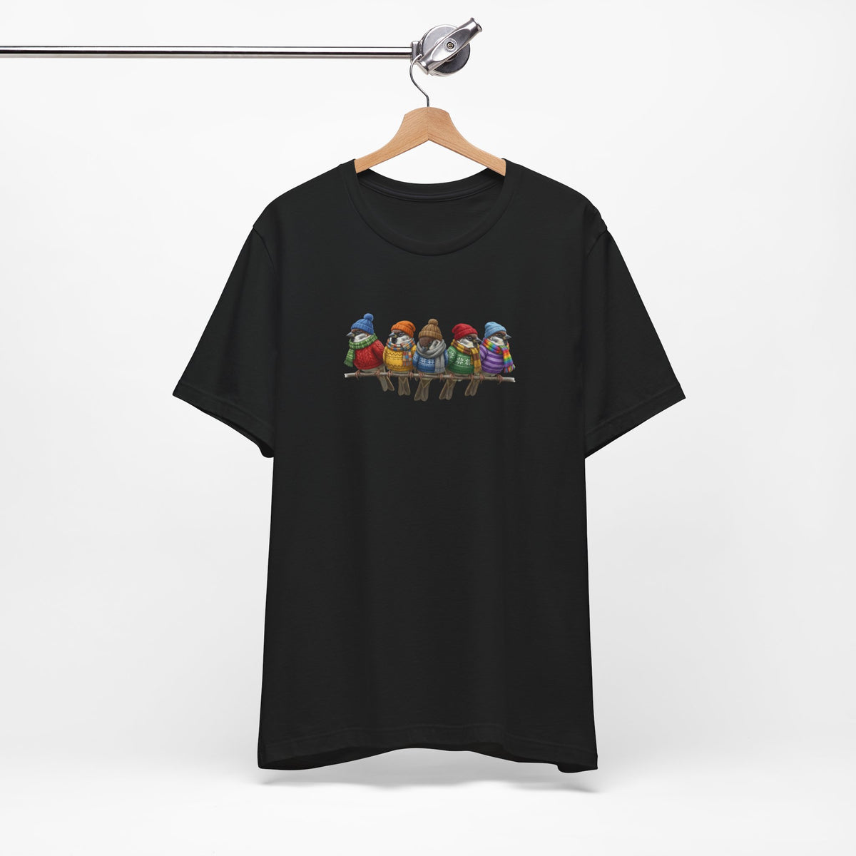 Spatzen in Strick T-Shirt – Weiches Premium Shirt mit Winterlichem Vogelmotiv