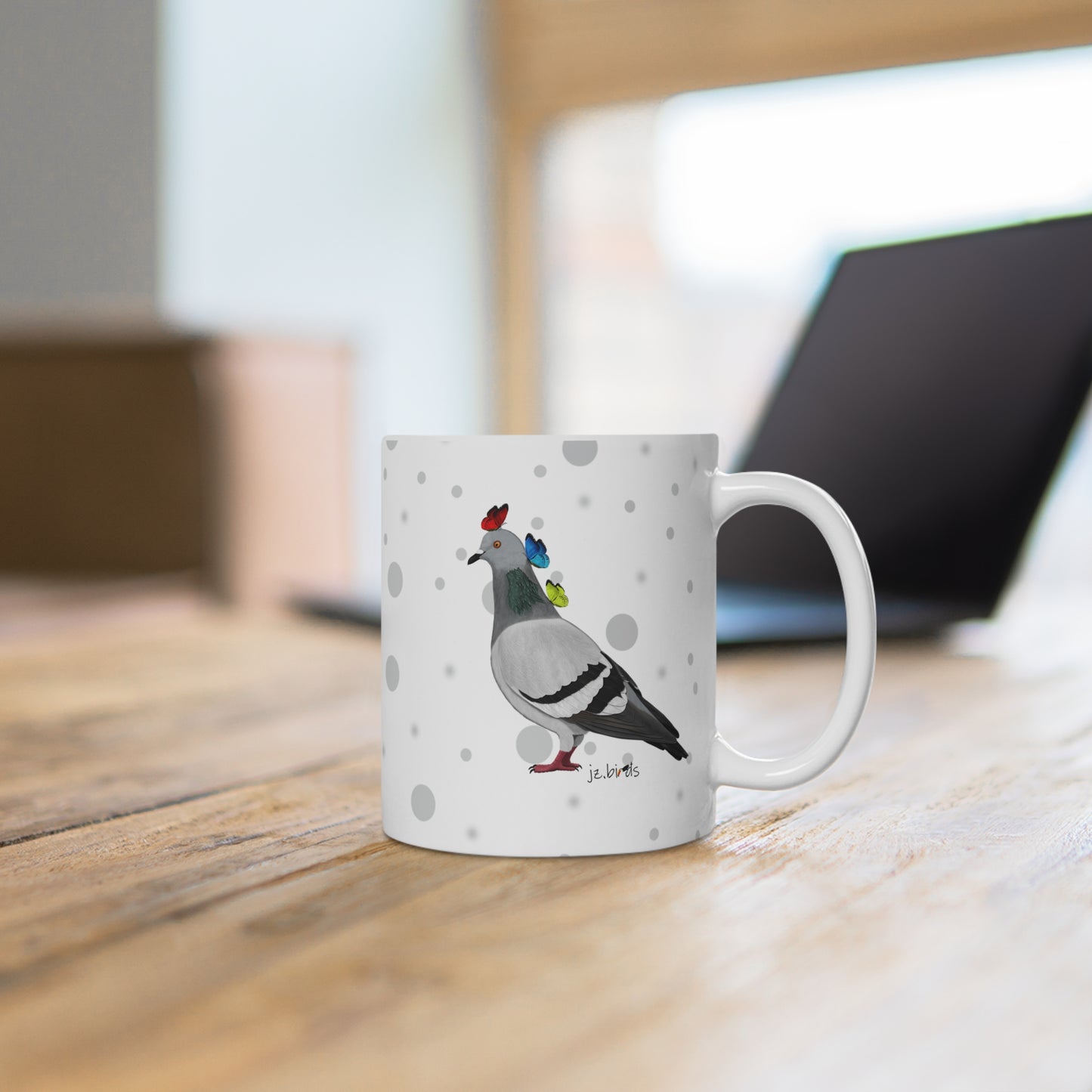 Taube mit Schmetterlingen Vogel Tasse Punkte Grau