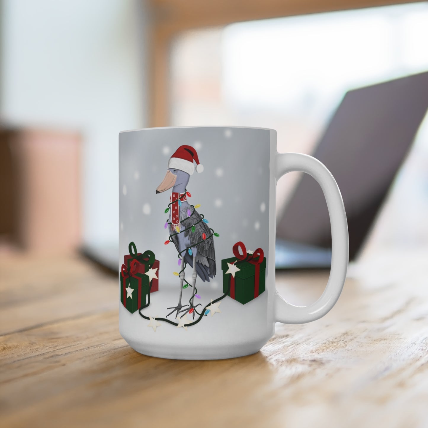 Schuhschnabel mit Lichterkette im Winter Weihnachten Schnee Vogel Tasse