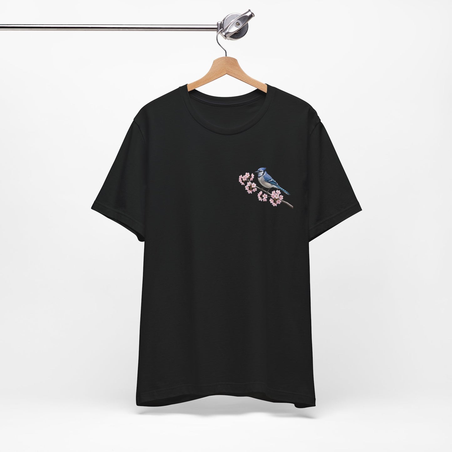 Blauhäher T-Shirt mit Kirschblüten | Florales Vogelmotiv für Vogelfreunde