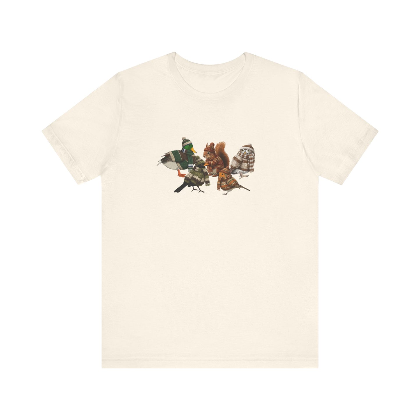 Lustiges Vogelmotiv Winter T-Shirt: Die kuschelige Garten-Gang mit Mütze & Pullover