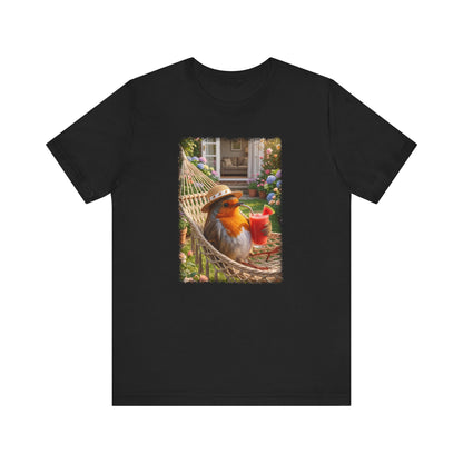 T-Shirt mit Rosi Rotkehlchen Motiv in der Hängematte für Vogelfreunde