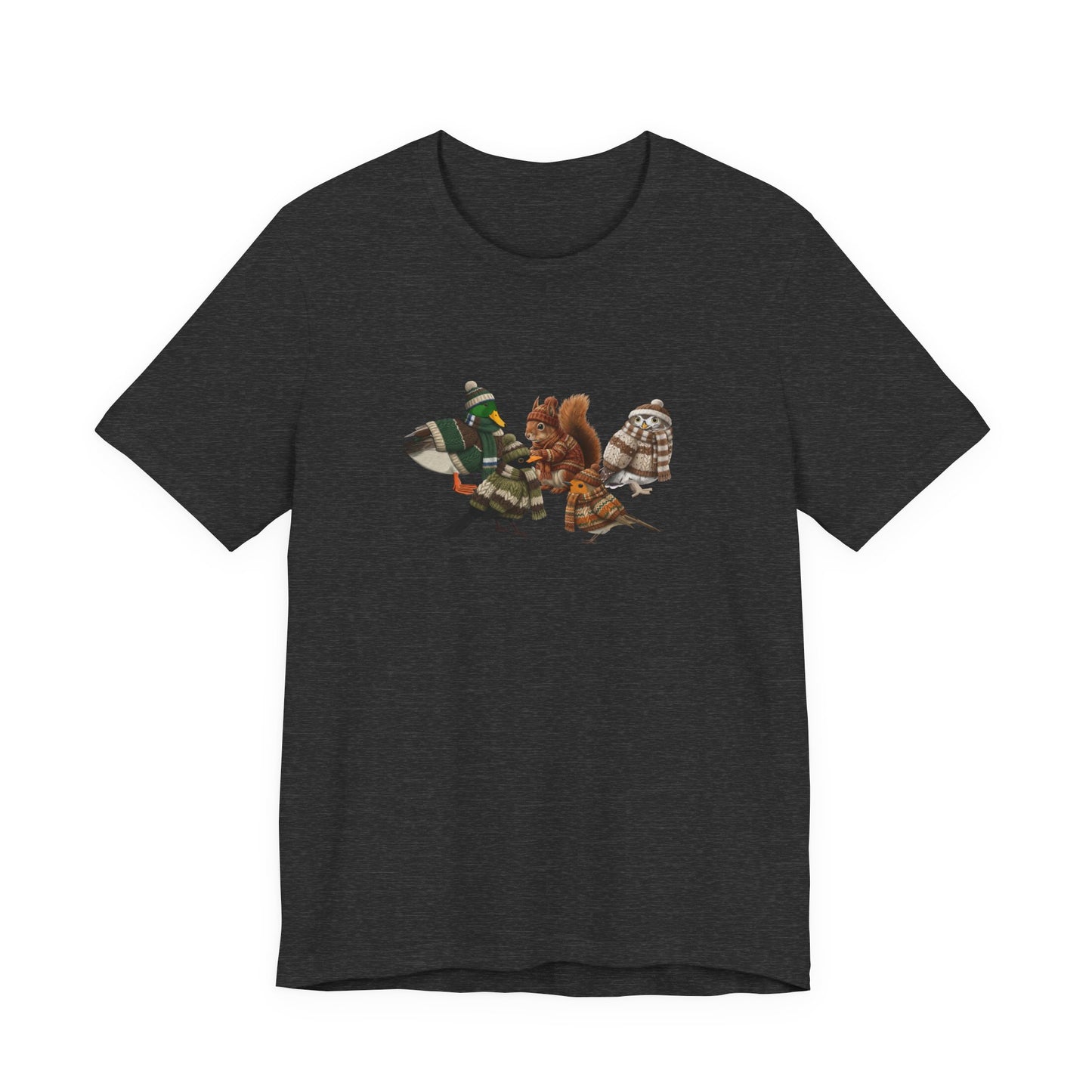 Lustiges Vogelmotiv Winter T-Shirt: Die kuschelige Garten-Gang mit Mütze & Pullover