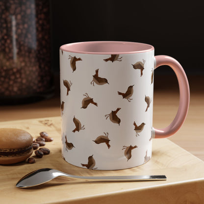 Zaunkönig Tasse mit Streumuster | Vogelmotiv Kaffeebecher für Vogelbeobachter & Naturfreunde in Pink