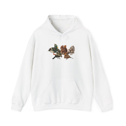 Lustiger Vogelmotiv Winter Hoodie: Die Tier-Gang im Strick-Outfit