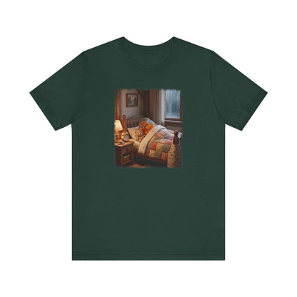 Süßes Rotkehlchen T-Shirt im Bett mit Teddy | Kuscheliges Vogel-Motiv für Langschläfer
