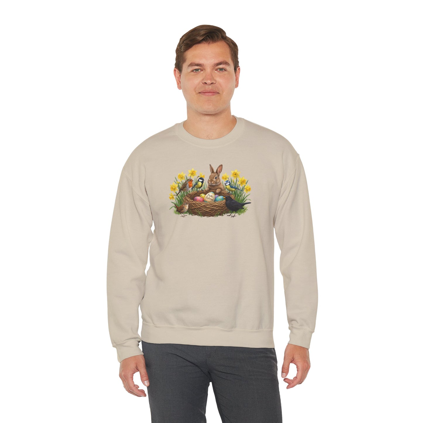 Oster Sweatshirt – Kaninchen & Singvögel am Osternest in Osterglocken | Unisex Pullover
