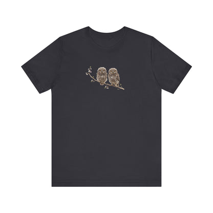 Steinkauz Ästling T-Shirt | Süßes Frühlingsblüten Vogelmotiv für Vogelbeobachter