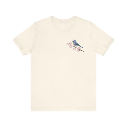 Blauhäher T-Shirt mit Kirschblüten | Florales Vogelmotiv für Vogelfreunde