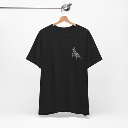 Taube in Strick T-Shirt – Weiches Premium Shirt mit Winterlichem Vogelmotiv für Vogelbeobachter