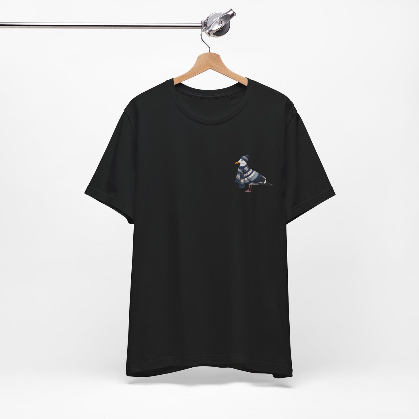 Möwe in Strick T-Shirt – Weiches Premium Shirt mit Winterlichem Vogelmotiv