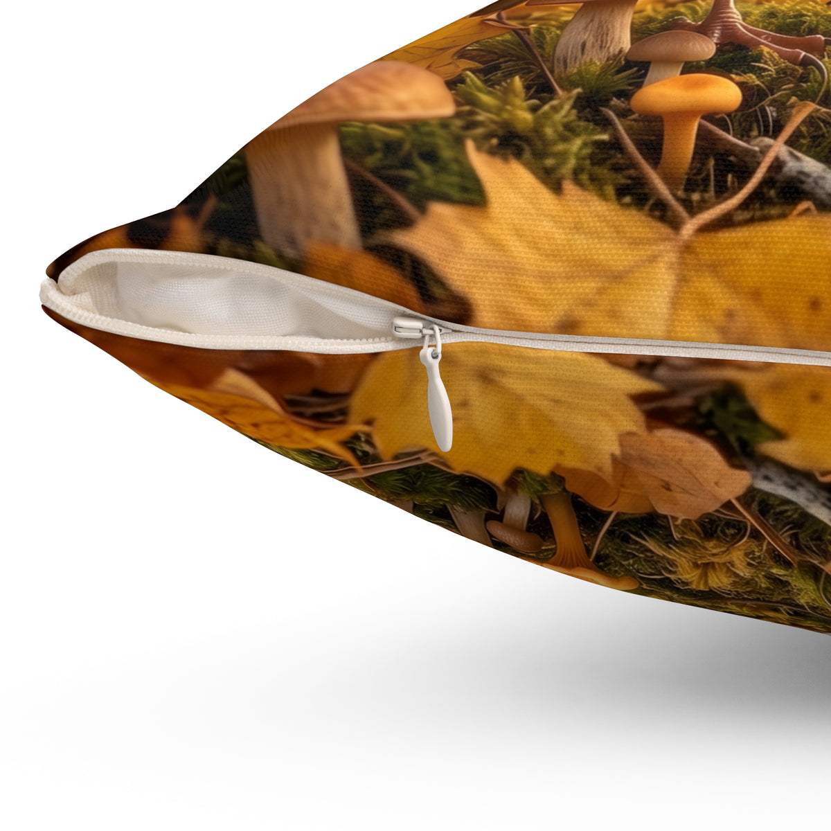 Premium Dekokissen Rosi Rotkehlchen beim Pilzesammeln | Herbstdeko für Vogelfreunde