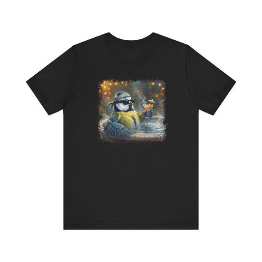 Bert Blaumeise im Urlaubsmodus im Vogelbad | Lustiges Vogel T-Shirt | Unisex