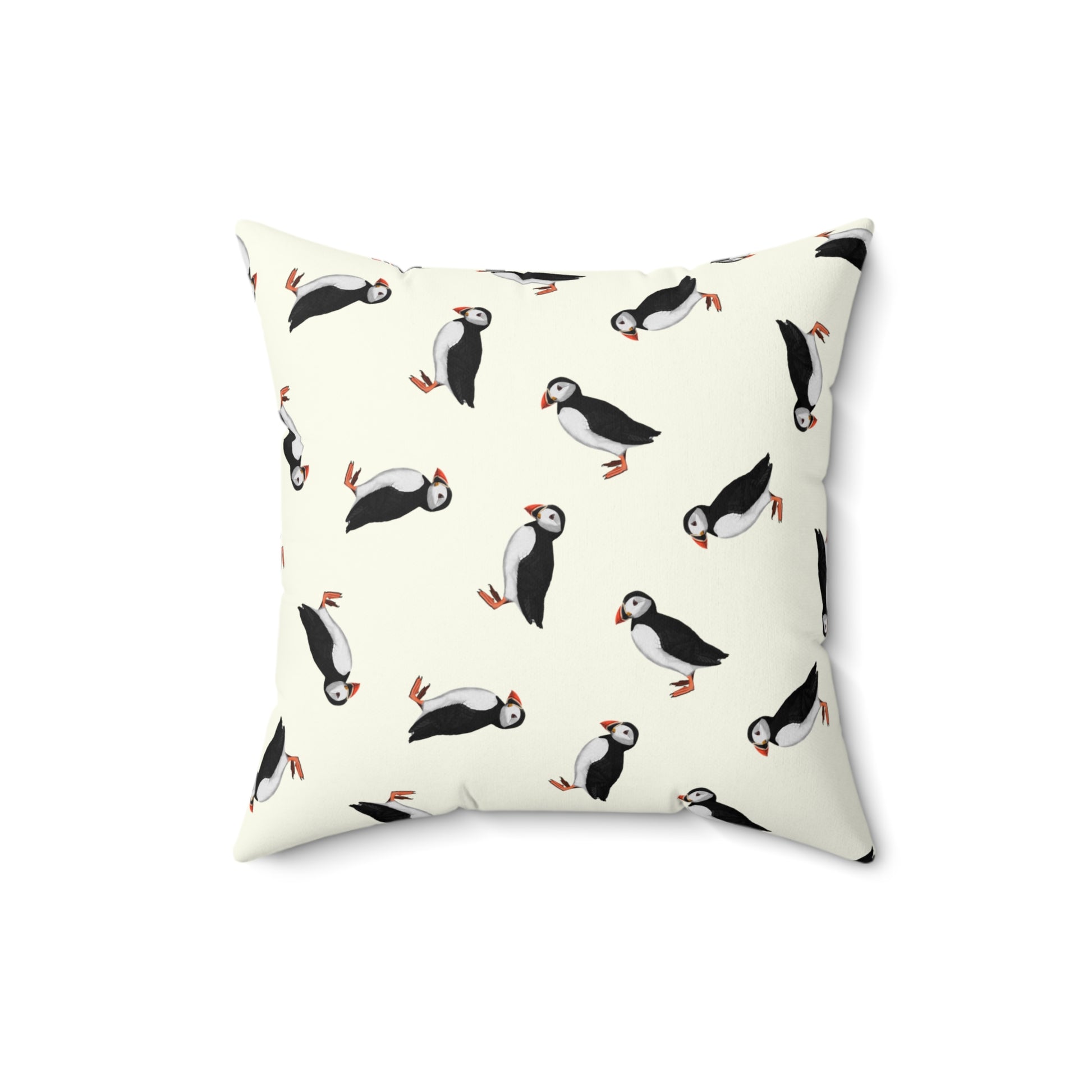 Papageitaucher Dekokissen in Cremeweiß | Gemaltes Vogelmotiv & Sofakissen 40x40cm für Naturfreunde