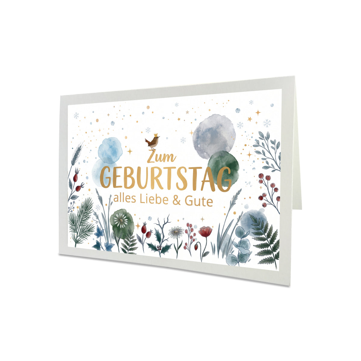 Winter-Geburtstagskarte mit digital illustriertem Zaunkönig, Tannenzweigen, roten Beeren, eisblauen Aquarell-Tupfern und dunkelrotem Umschlag.